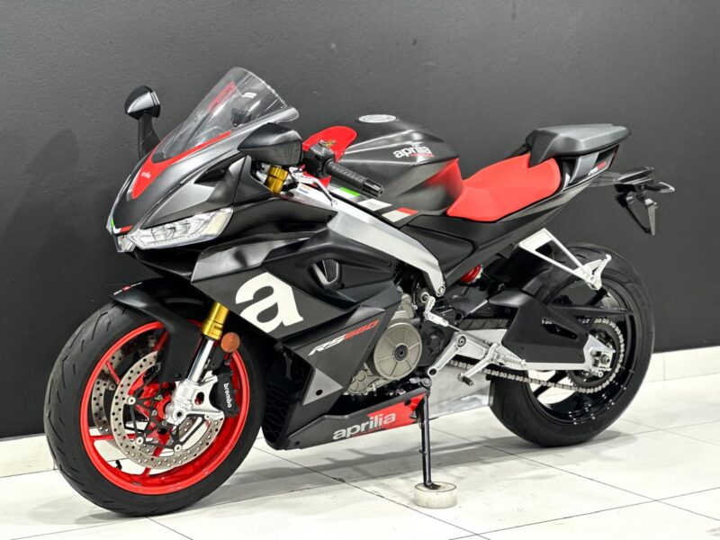 2021 Aprilia RS 660