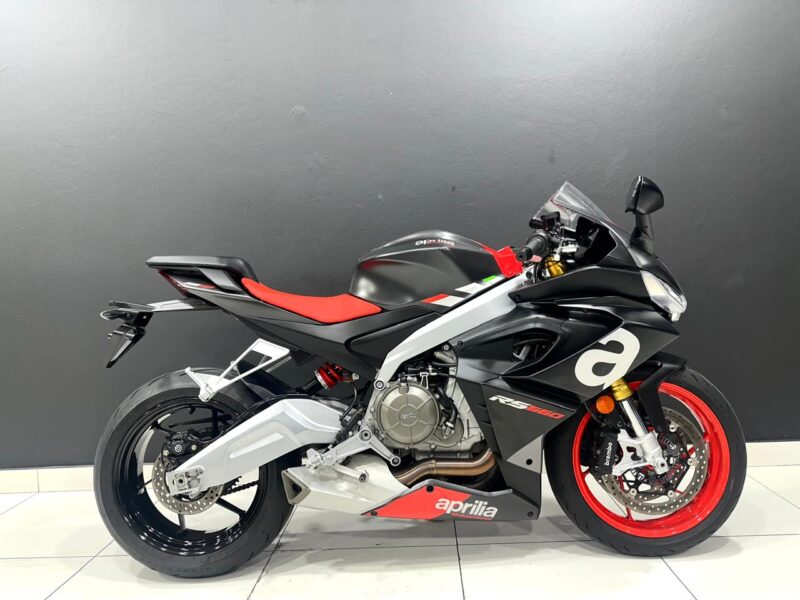 2021 Aprilia RS 660